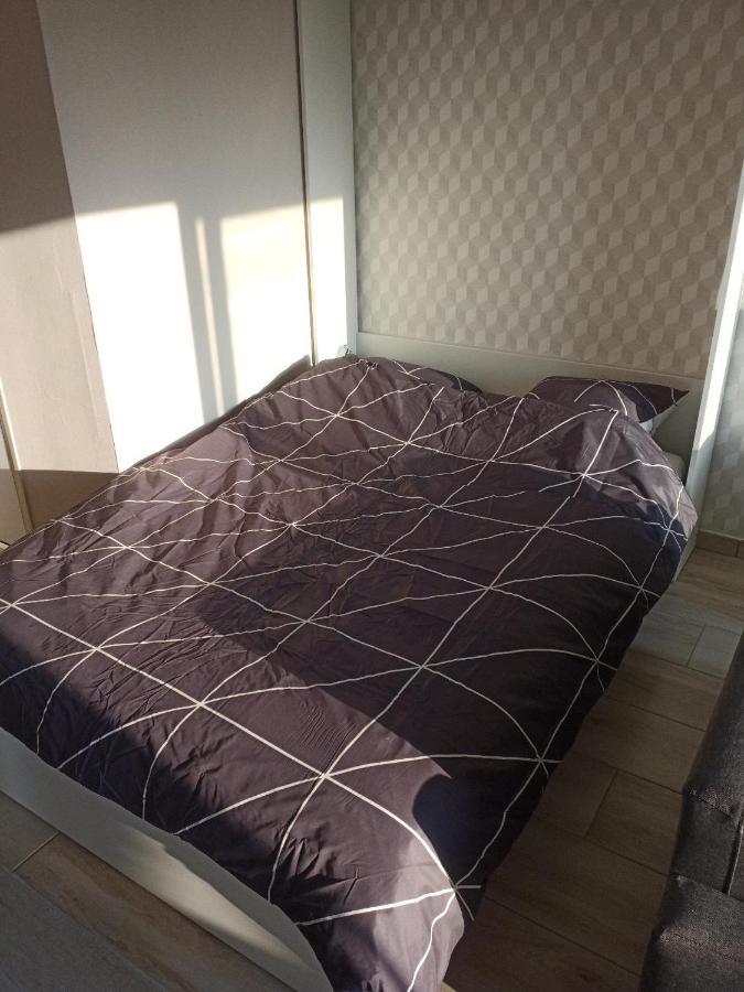 L'Annexe Apartment Курсел-сюр-Мер Екстериор снимка