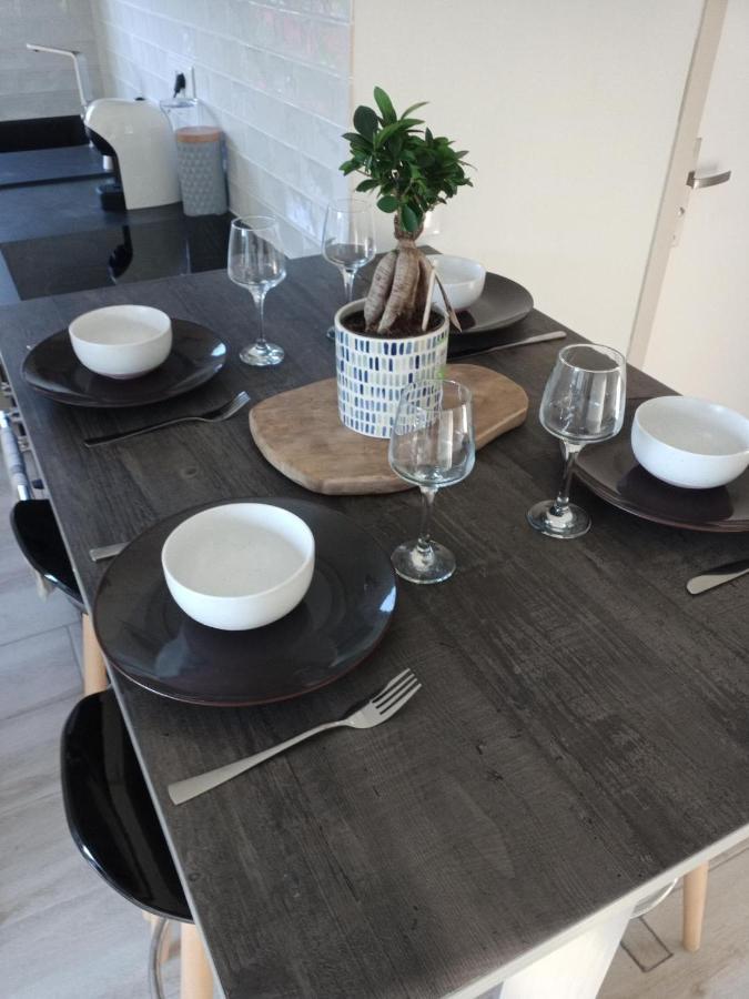L'Annexe Apartment Курсел-сюр-Мер Екстериор снимка